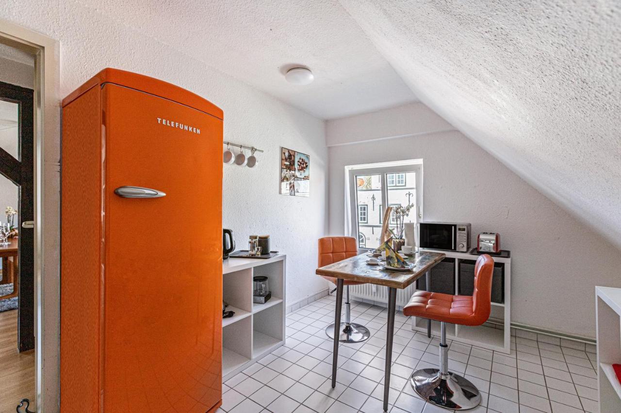 Blumenhaus-Apartment Friedrichstadt Exteriör bild