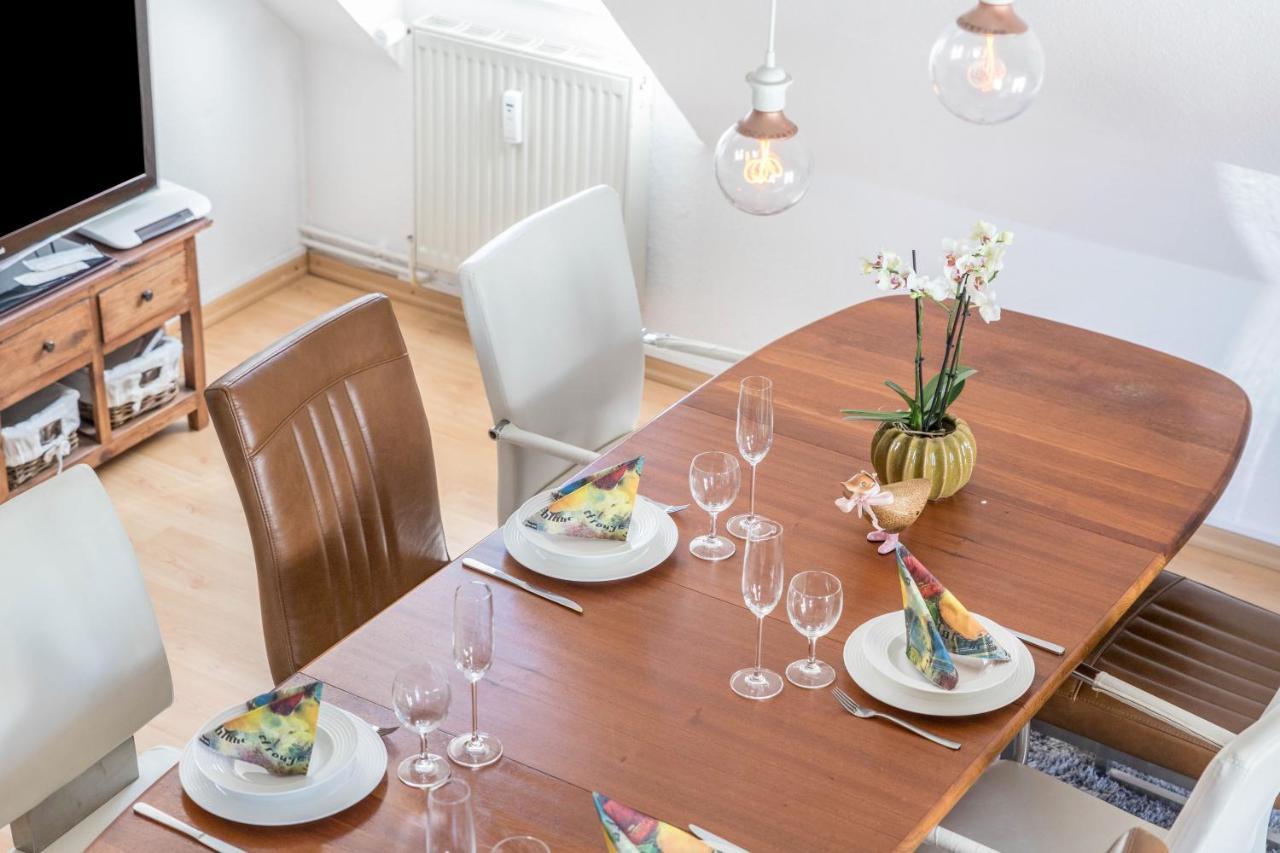 Blumenhaus-Apartment Friedrichstadt Exteriör bild